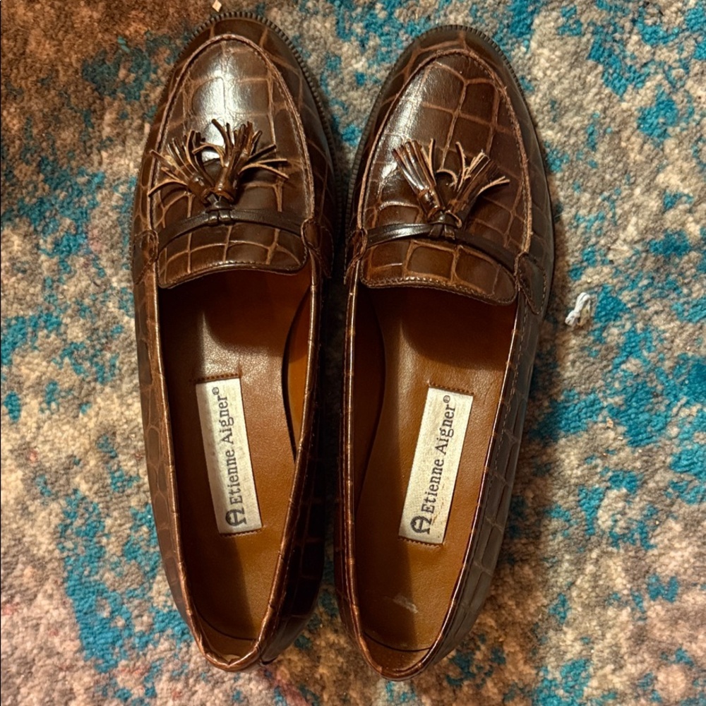 Brown Croc-Pattern Loafers